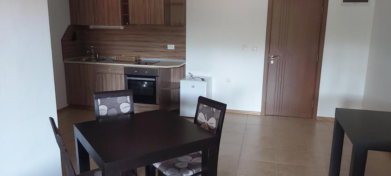 Vidima Apartment Hotel Apriltsi  Eksteriør bilde